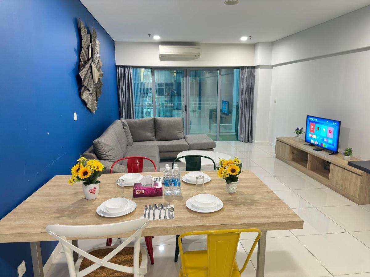 Summer Suites Klcc By Purple Orchid Kuala Lumpur Luaran gambar