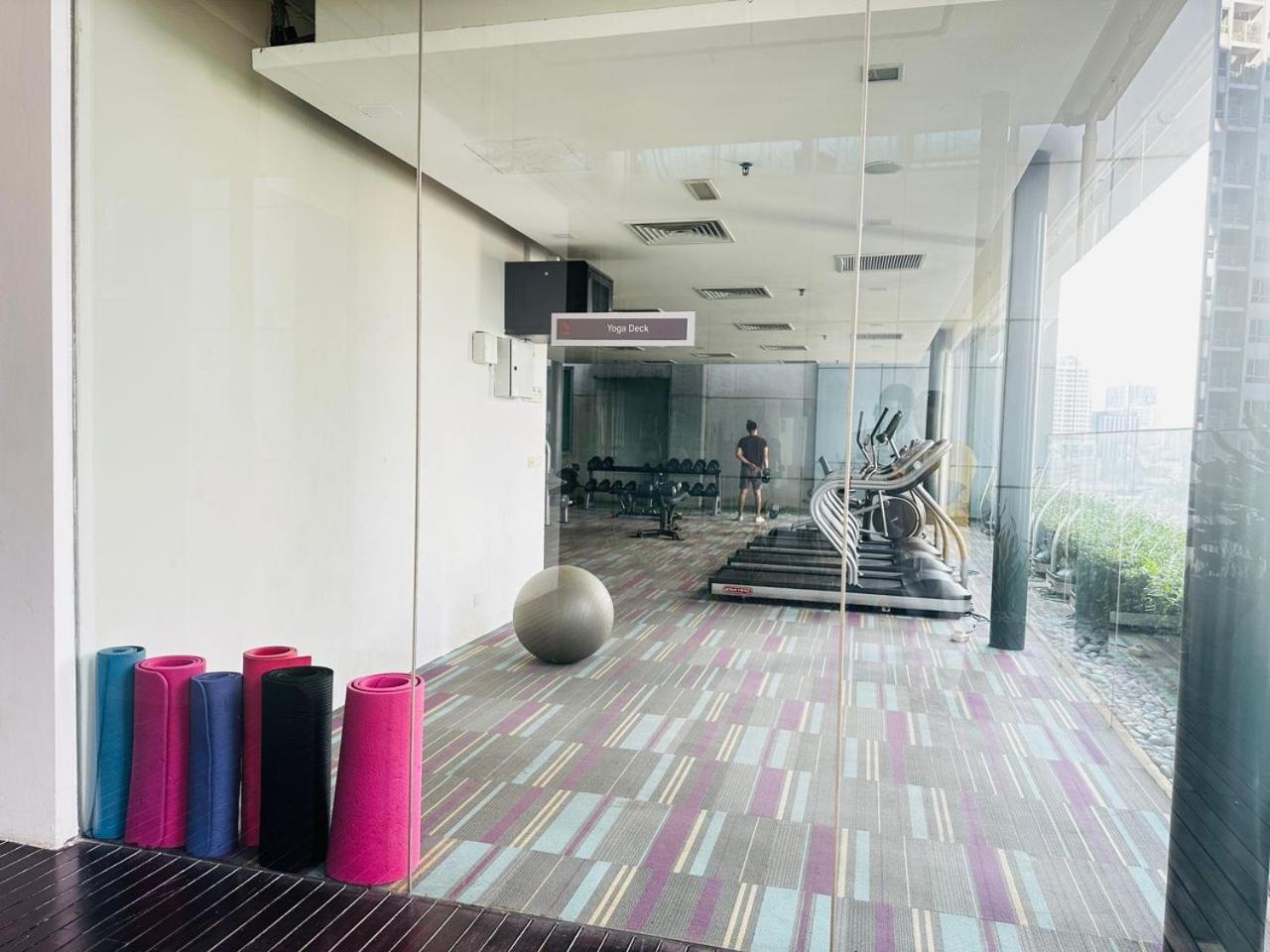 Summer Suites Klcc By Purple Orchid Kuala Lumpur Luaran gambar