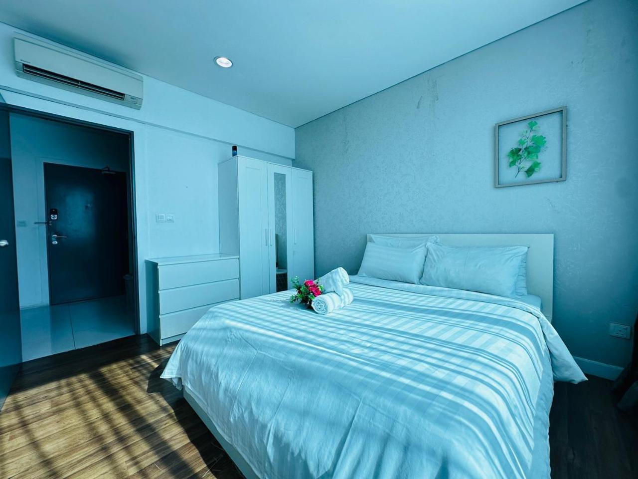 Summer Suites Klcc By Purple Orchid Kuala Lumpur Luaran gambar